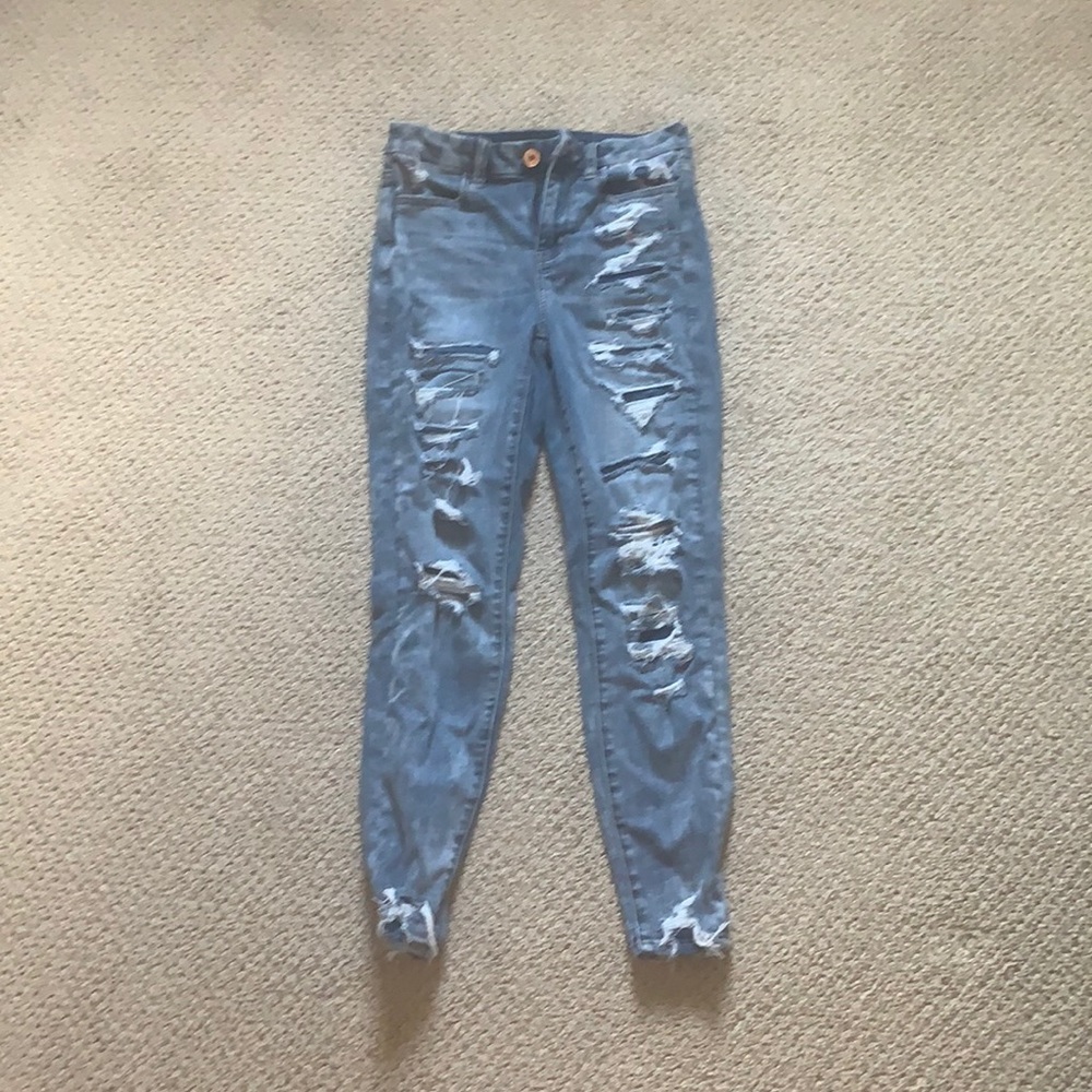 American Eagle distressed skinny jeans